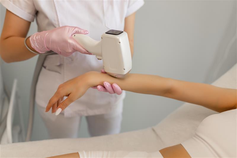 Experience smooth, hair-free skin with one-day full body laser hair removal at Gaelan Hospital Sharjah. Safe, fast & effective treatment for men and women.